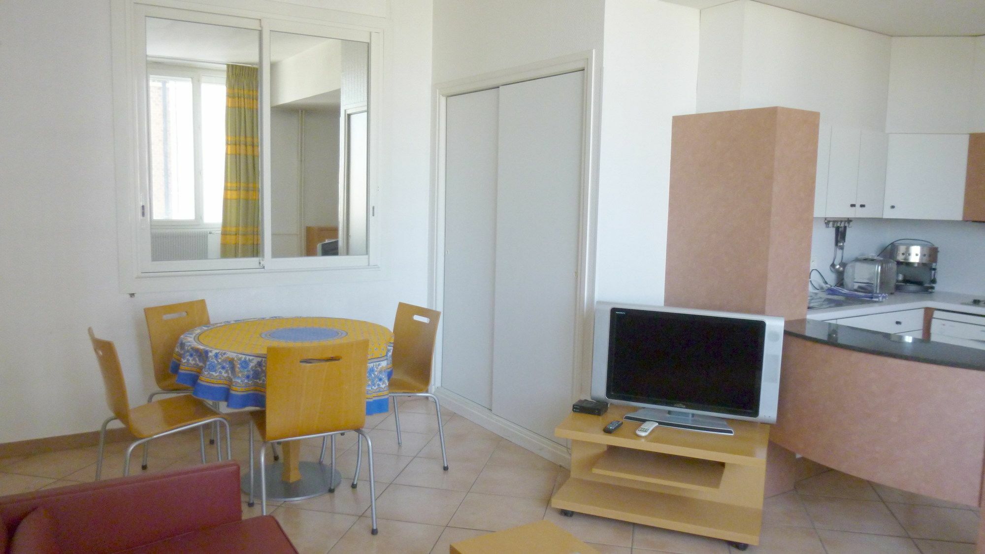 Appartamento Azur Hoursing *